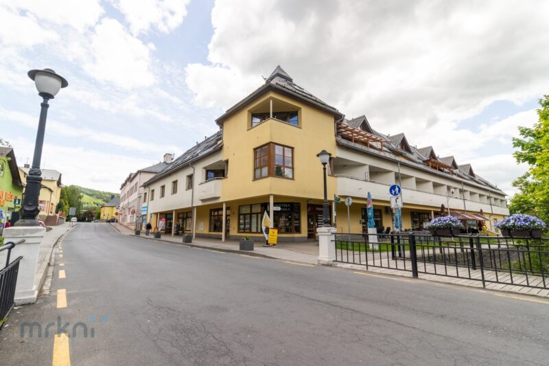 Moderní apartmán 3+kk v lázeňské obci