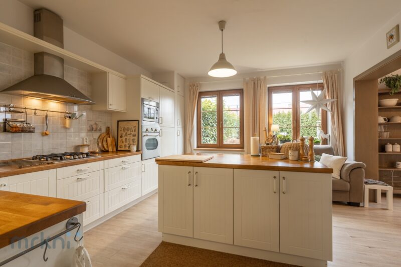 Velkorysý rodinný dům s multifunkčním patrem