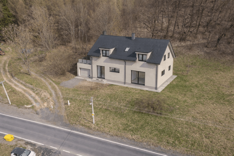 Stavební pozemek s povolením stavět