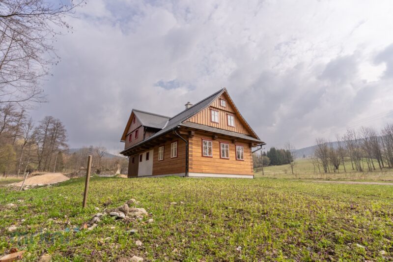 Roubenka Jeřáb